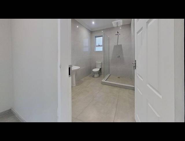 5 BEDROOM HOUSE FOR SALE IN WIERDA PARK